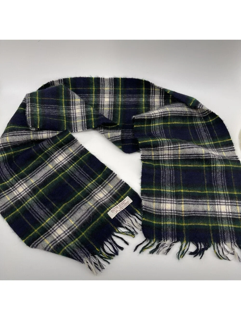 Vintage Hiltop Dress Gordon Tartan Scarf 70% Cashmere 30% Wool Scotland